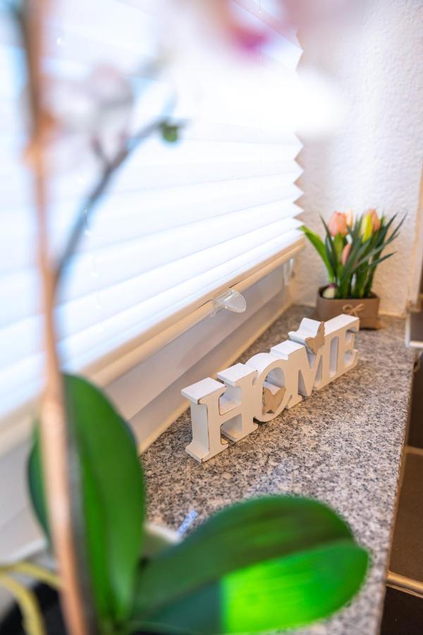 #1 Modernes Zimmer Mit Pool Und Garten Memmingen Eksteriør billede